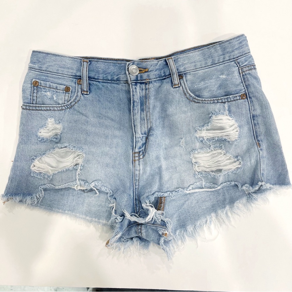Aeropostale High Waisted Shorty Denim Shorts Factory Distressed Size 6